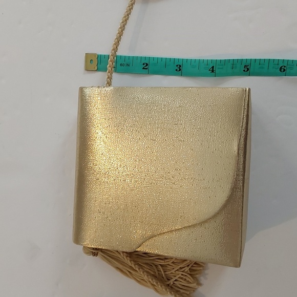Y & S Elegant Gold Mini Hardside Evening Bag With Cord Strap Sz. Small - Picture 8 of 9